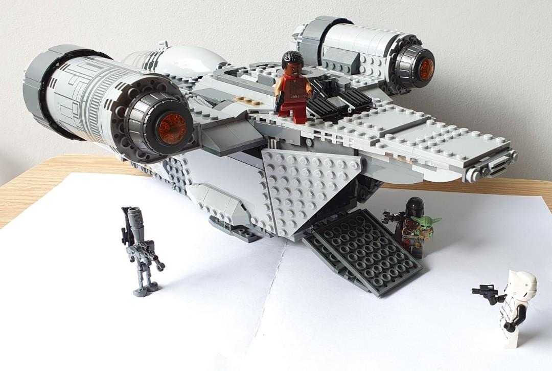 Mandalorian bounty best sale hunter transport