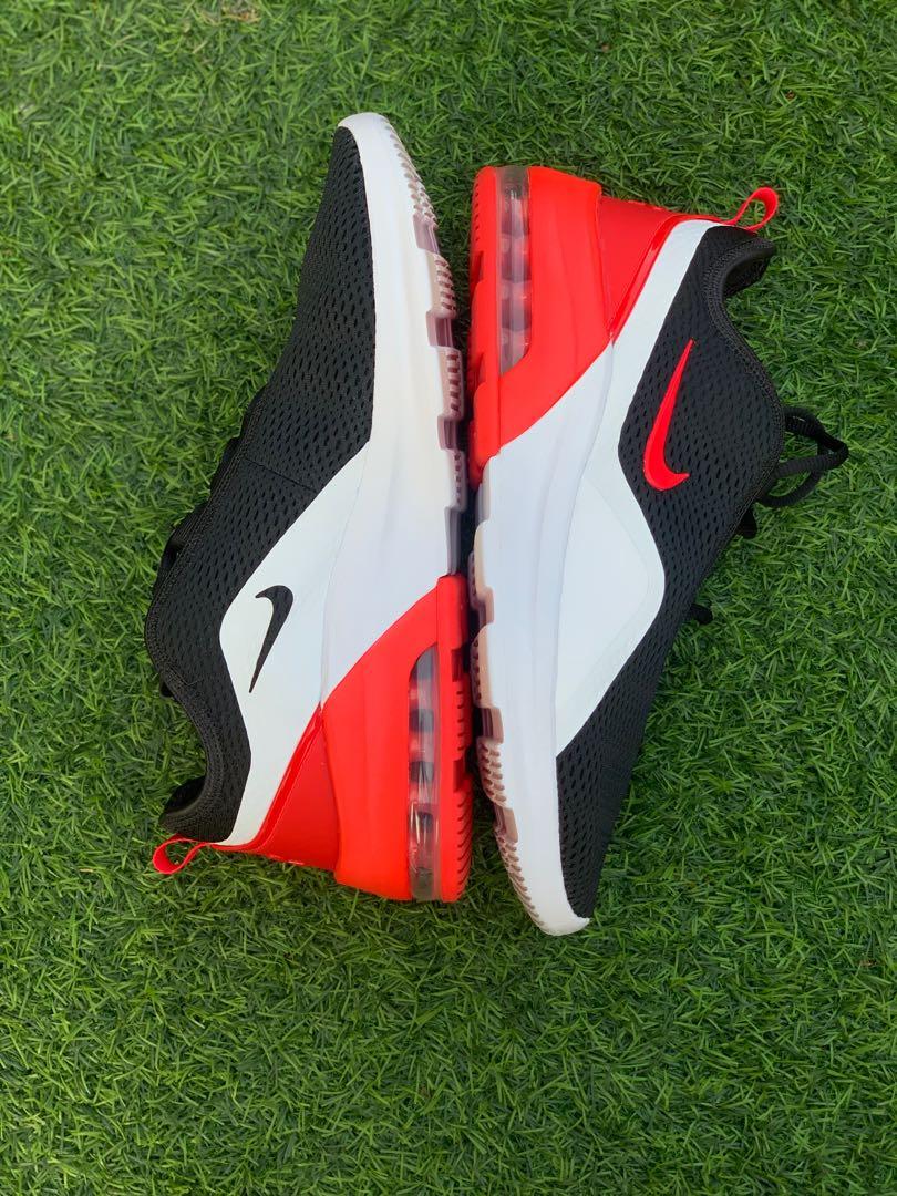 NIKE AIR MAX MOTION 2 Men s Fashion Footwear Sneakers on Carousell