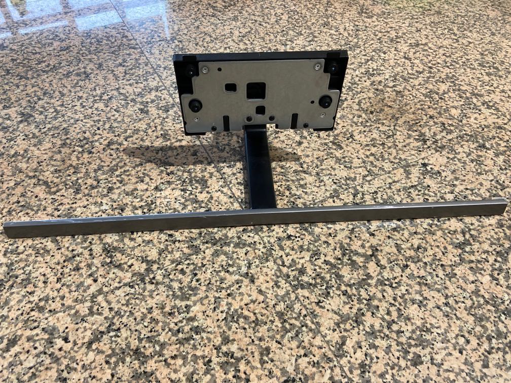 Samsung QLED TV Stand, TV & Home Appliances, TV & Entertainment, TV