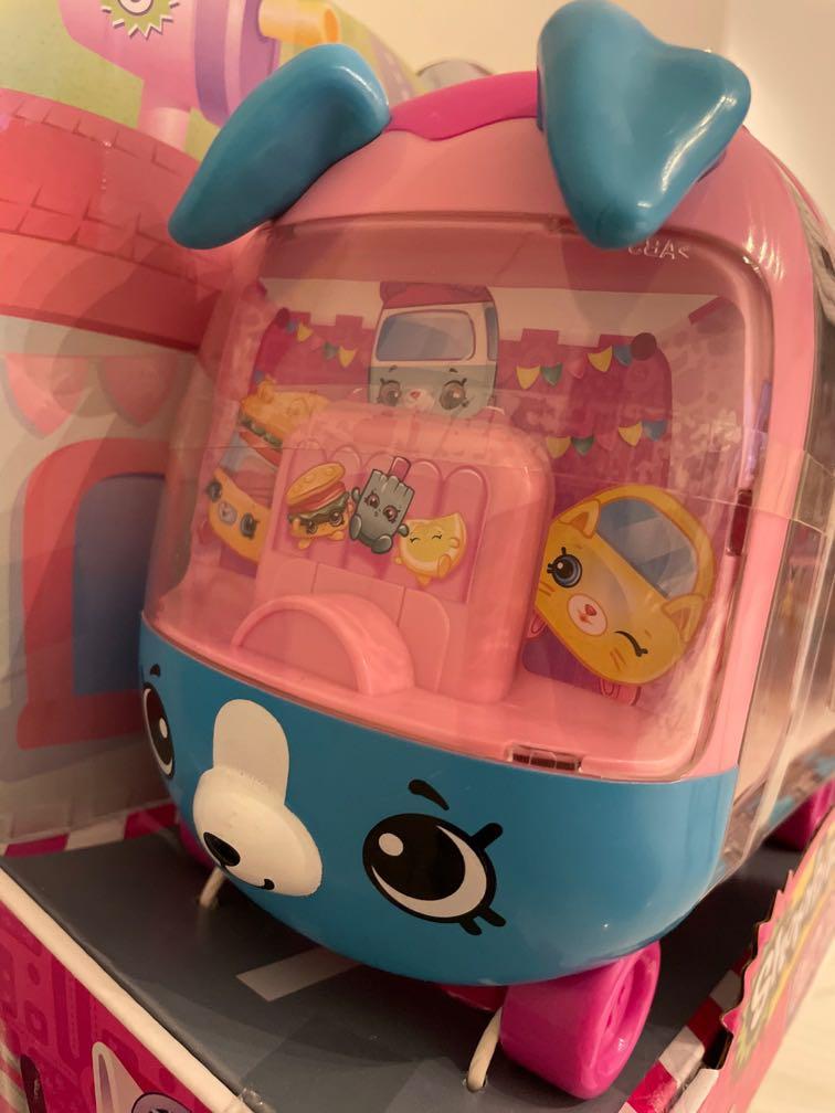 Shopkins Cutie Cars Play 'N' Display Rainbow