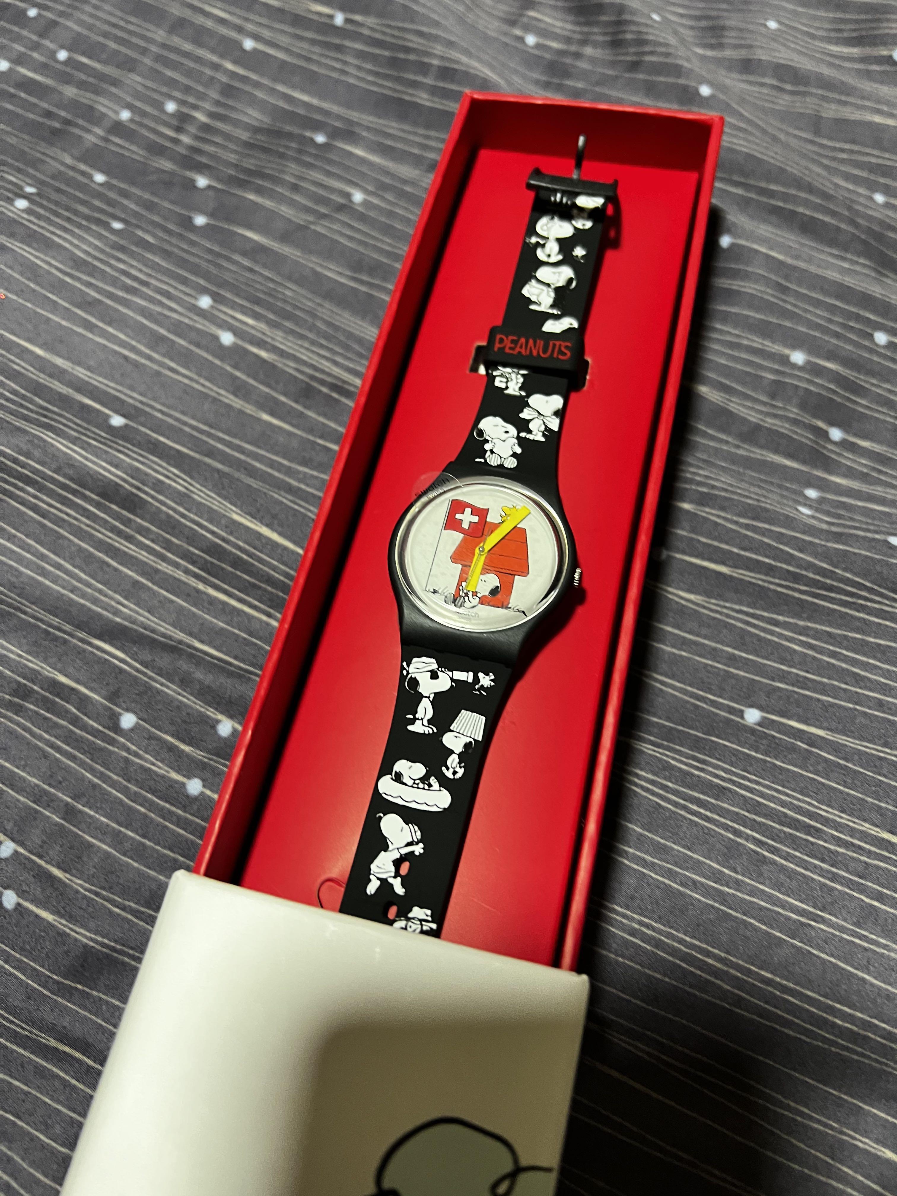Swatch snoopy grande bracchetto Women s Fashion Watches