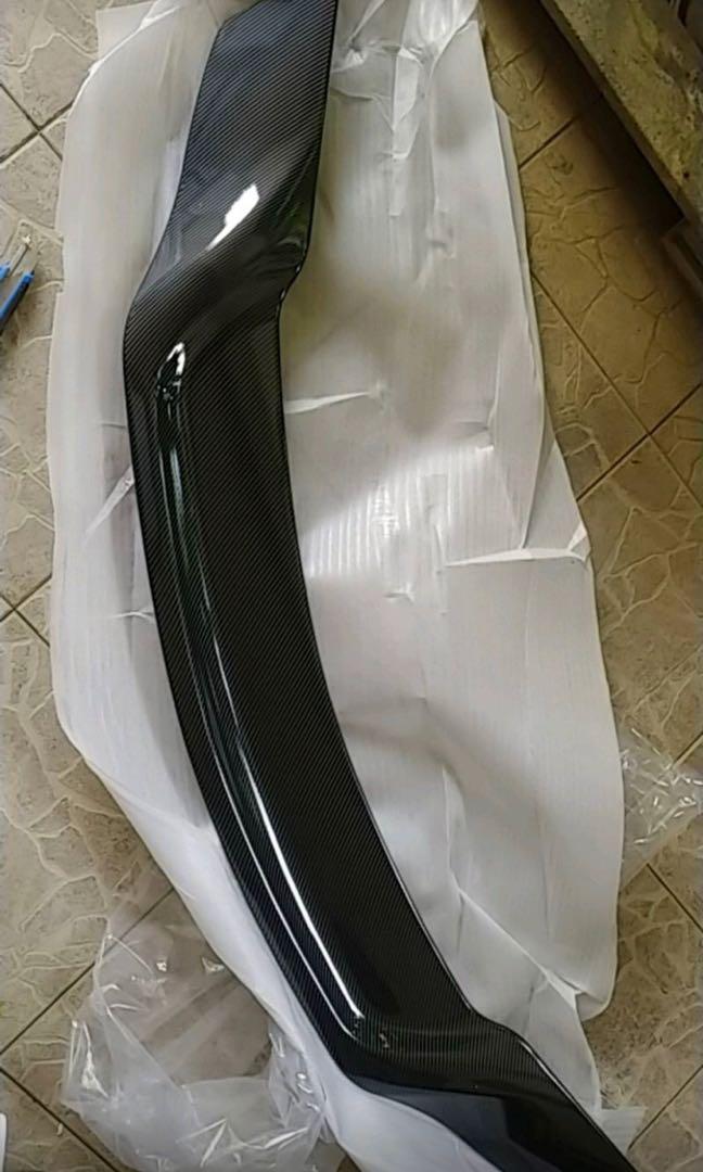 Universal ducktail spoiler in glossy black / cf benz w204 cclass