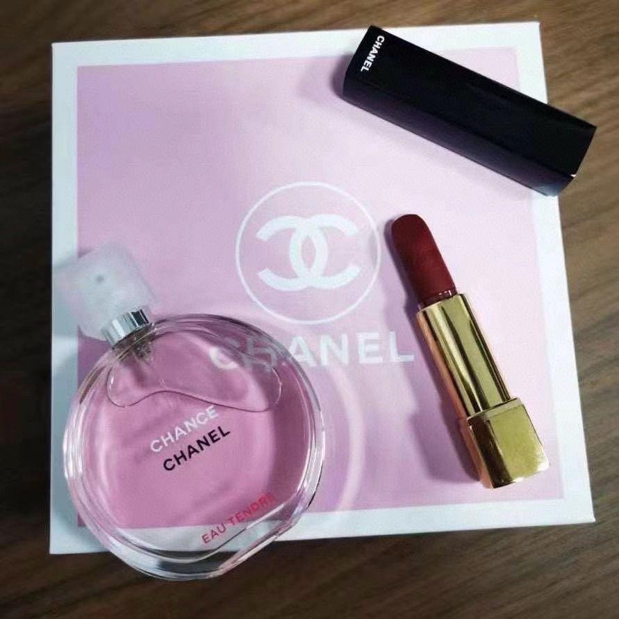 預購) Chanel 香水+唇膏兩件套, 美容＆個人護理, 健康及美容- 香水＆香 