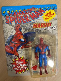 Marvel Comics Spider-Man Glue Together Level 2 Model Kit 