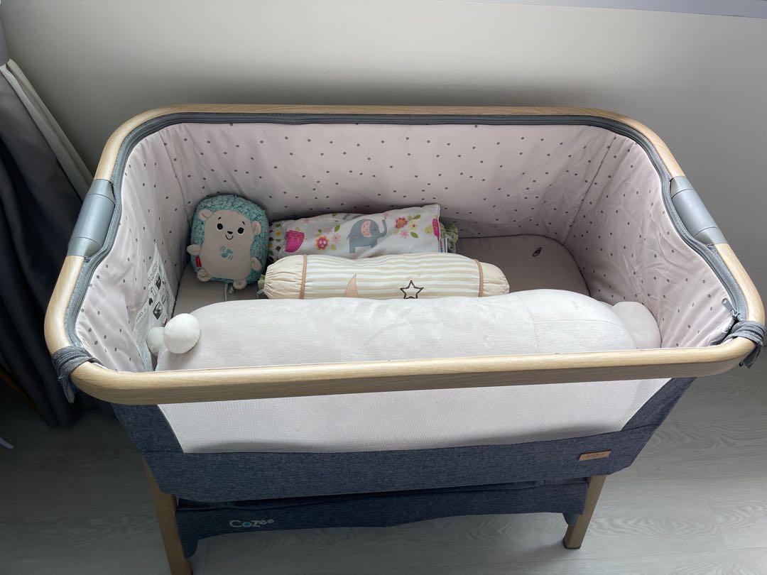 bedside crib with mattress