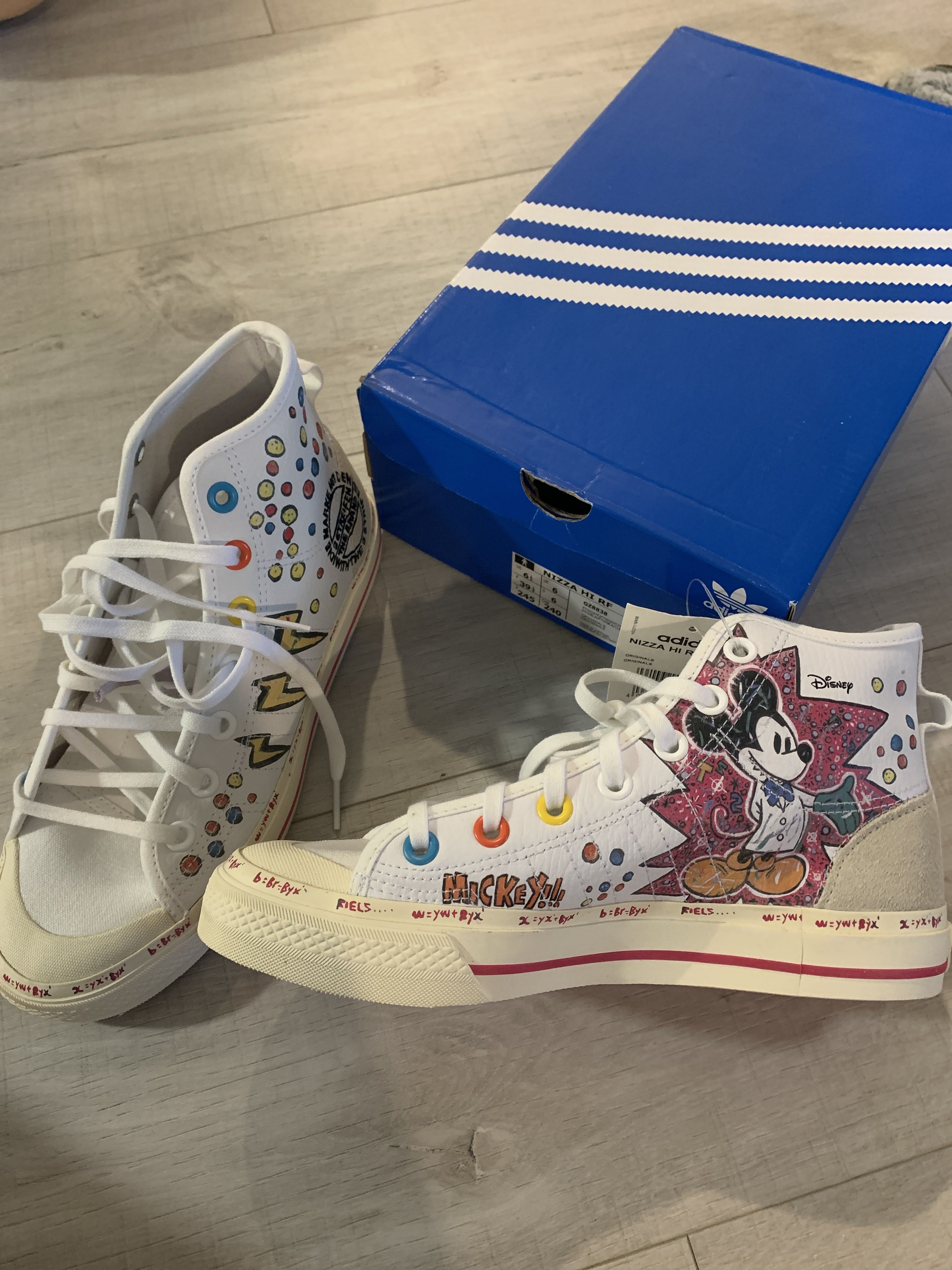 Kasing Lung Mickey Mouse adidas Superstar, Stan Smith, Nizza Hi