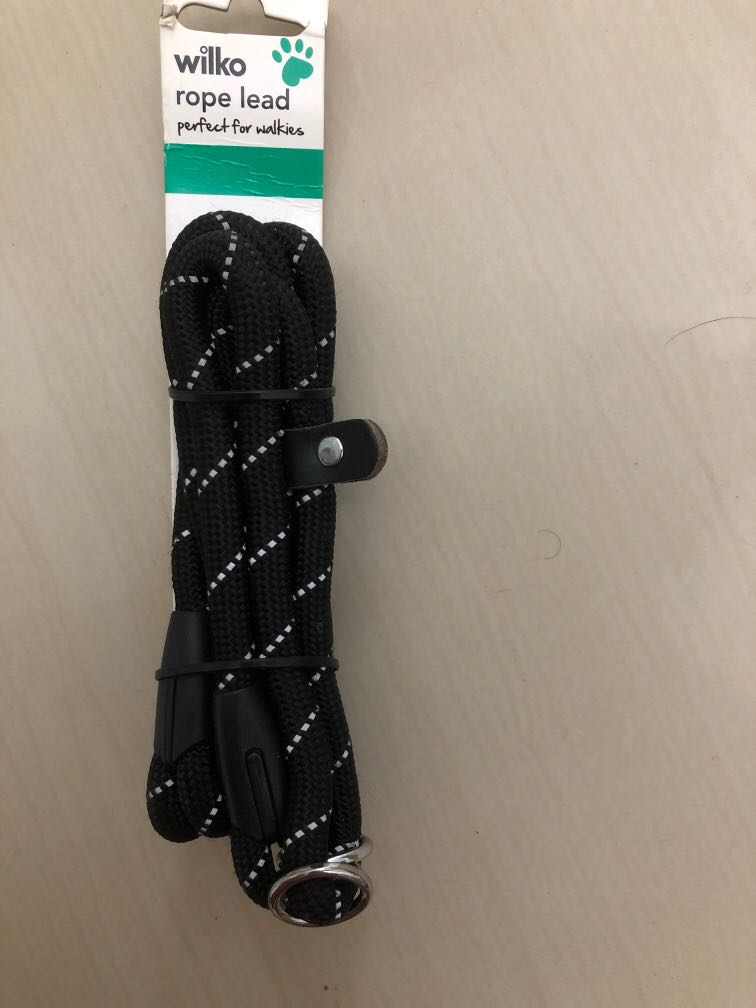 Wilko dog lead top