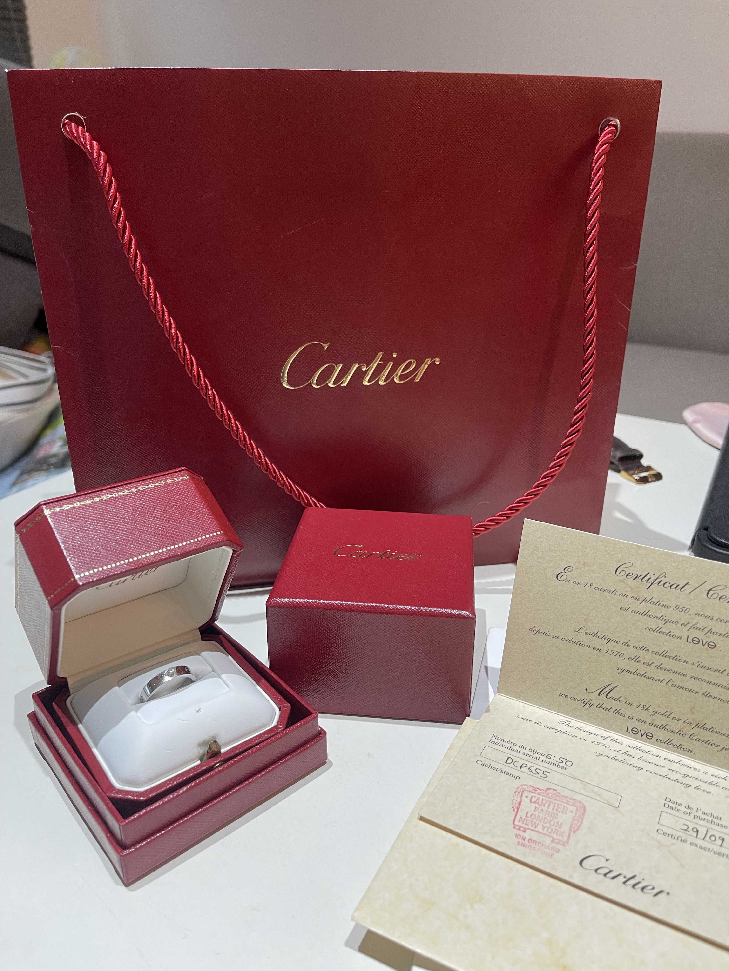 Cartier love ring unboxing best sale
