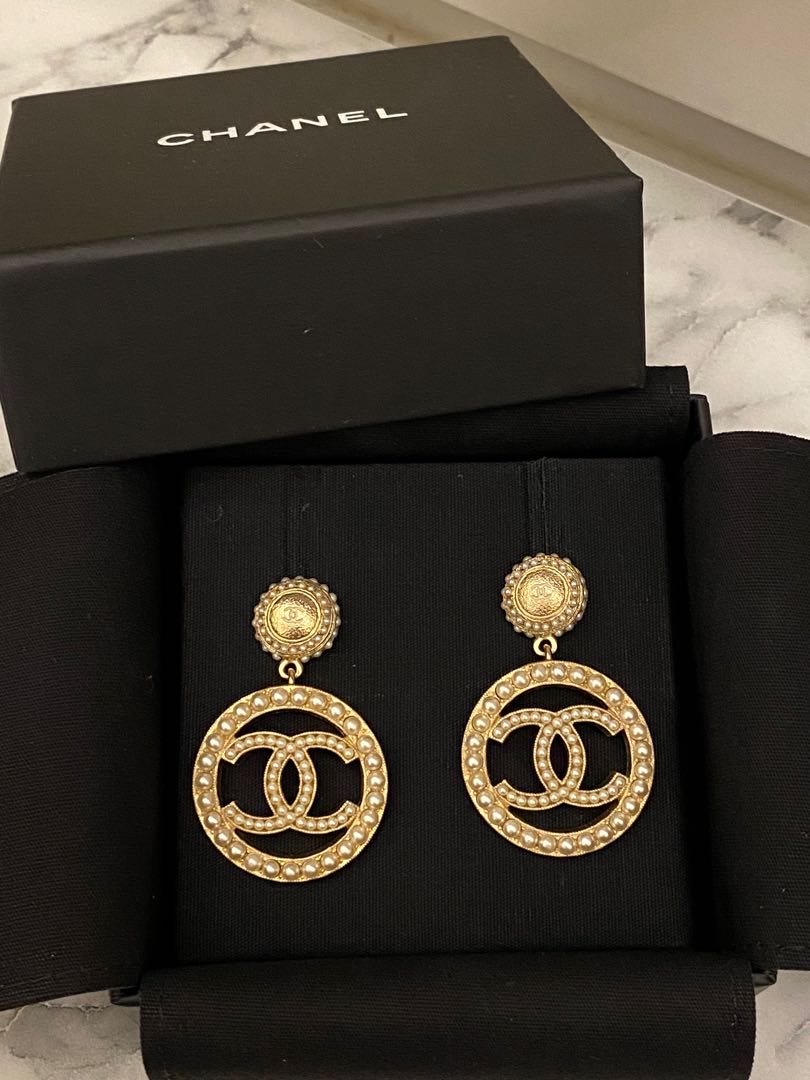 dangle chanel earring