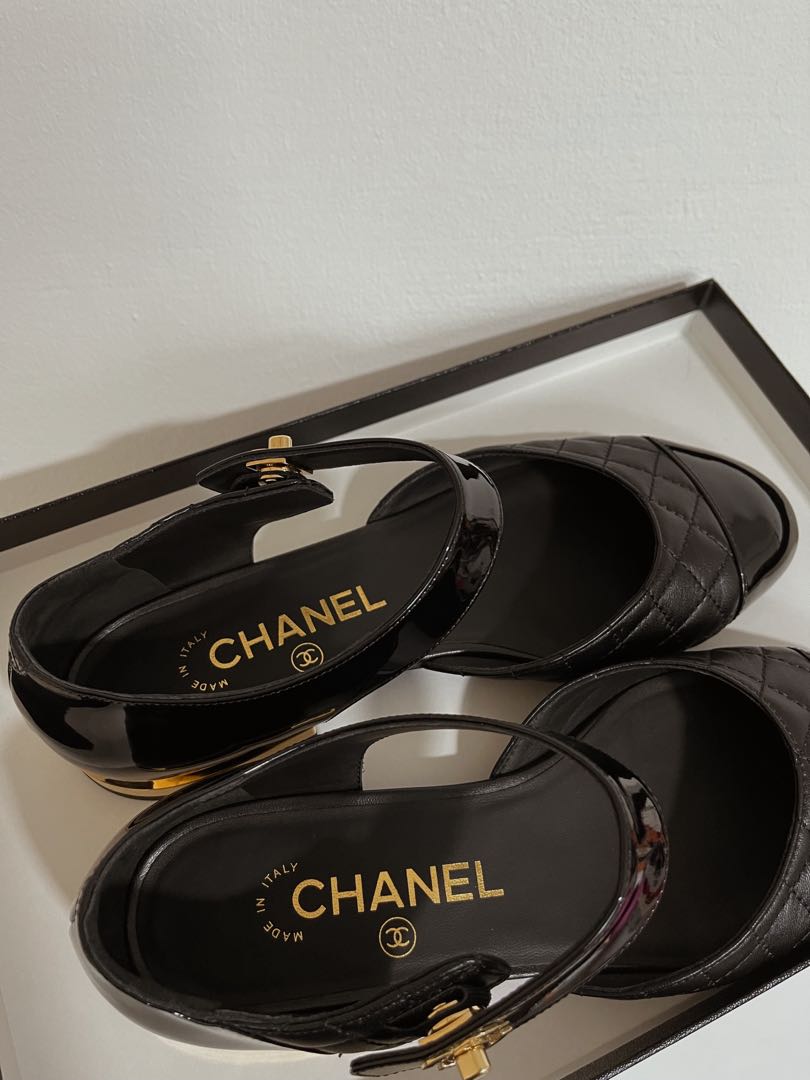 chanel mary jane gold/black, Women's Fashion, Footwear, Sandals on ...