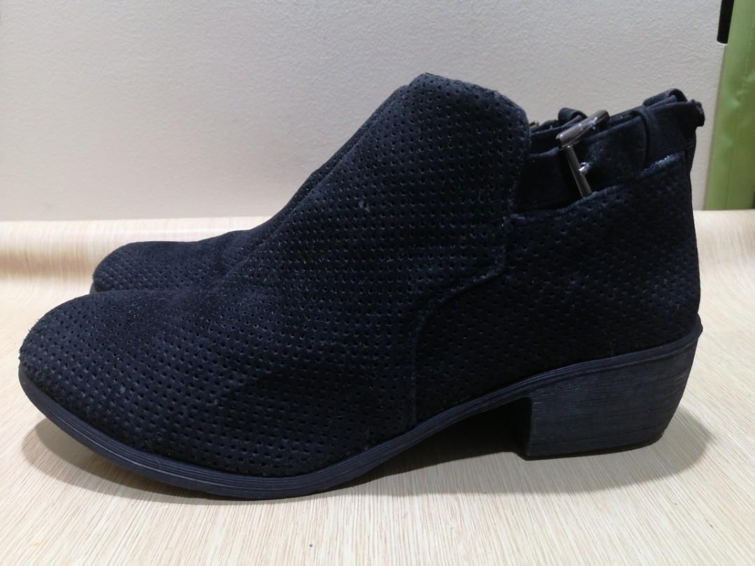 Rue21 Size 10 Women Ankle Boots Women s Fashion Footwear Boots