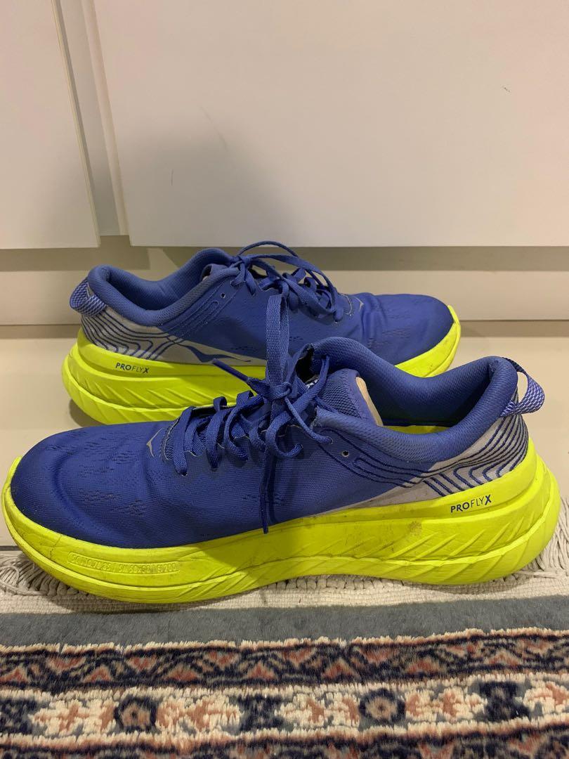 hoka one one men's carbon x