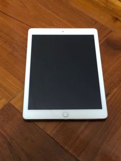 （分類：）位於 。 由 amelia_stuff 提交（商品編號 1133470976，圖片 1）。簡介： 。