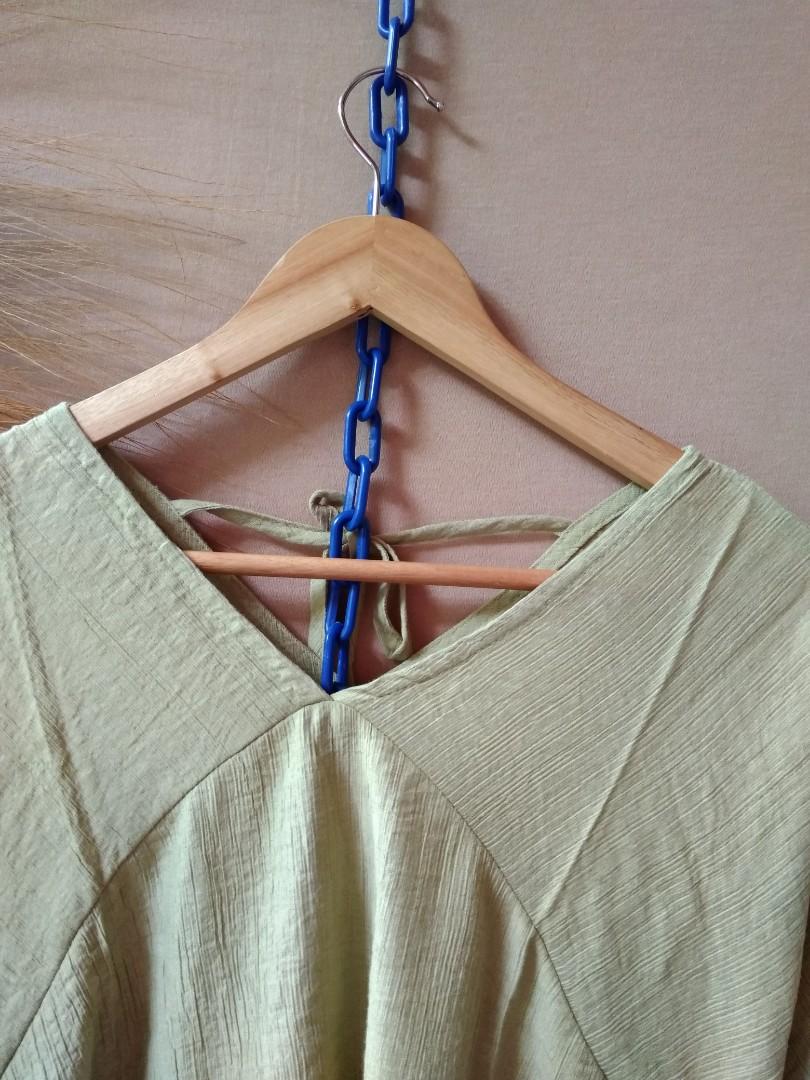 KOREAN TOP, Women's Fashion, Women's Clothes, Tops on