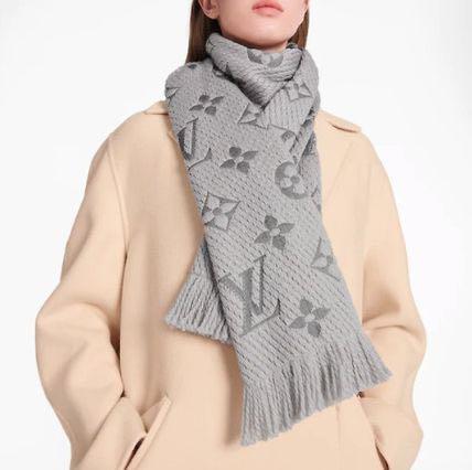 Shop Louis Vuitton MONOGRAM Wool Silk Bridal Logo Knit & Fur Scarves by  RionaLise