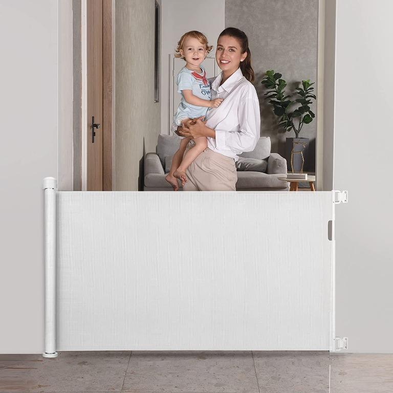 "Momcozy Retractable Gate, Stair Gates for Baby and Pets, 0 to 140 cm
