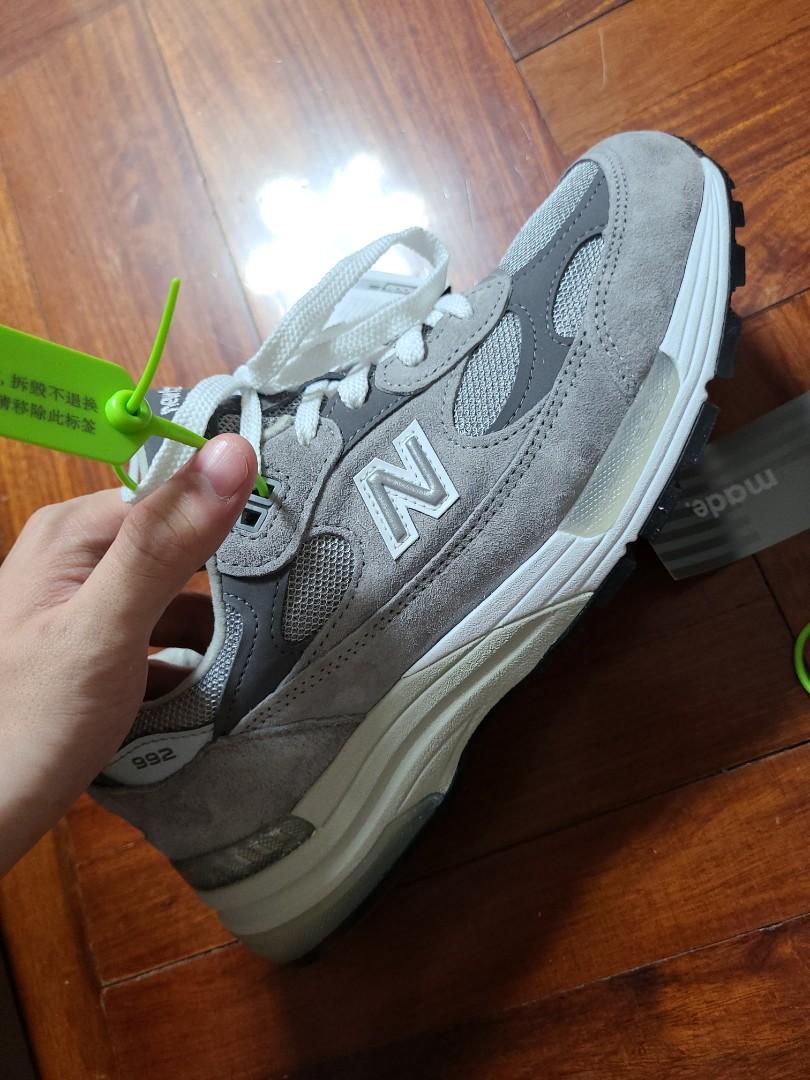 New Balance M992GR - eu 42/us8.5/265cm, 男裝, 鞋, 波鞋- Carousell