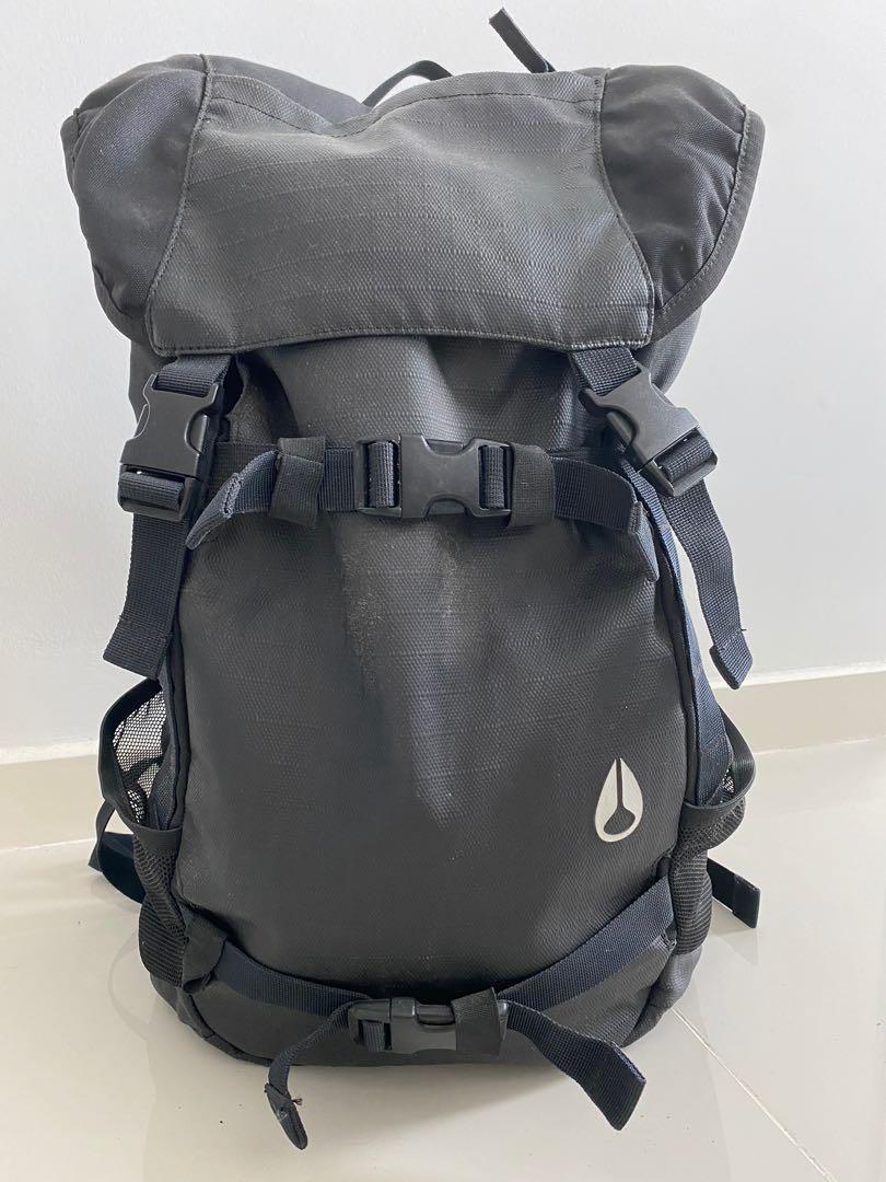 Nixon landlock sale backpack ii