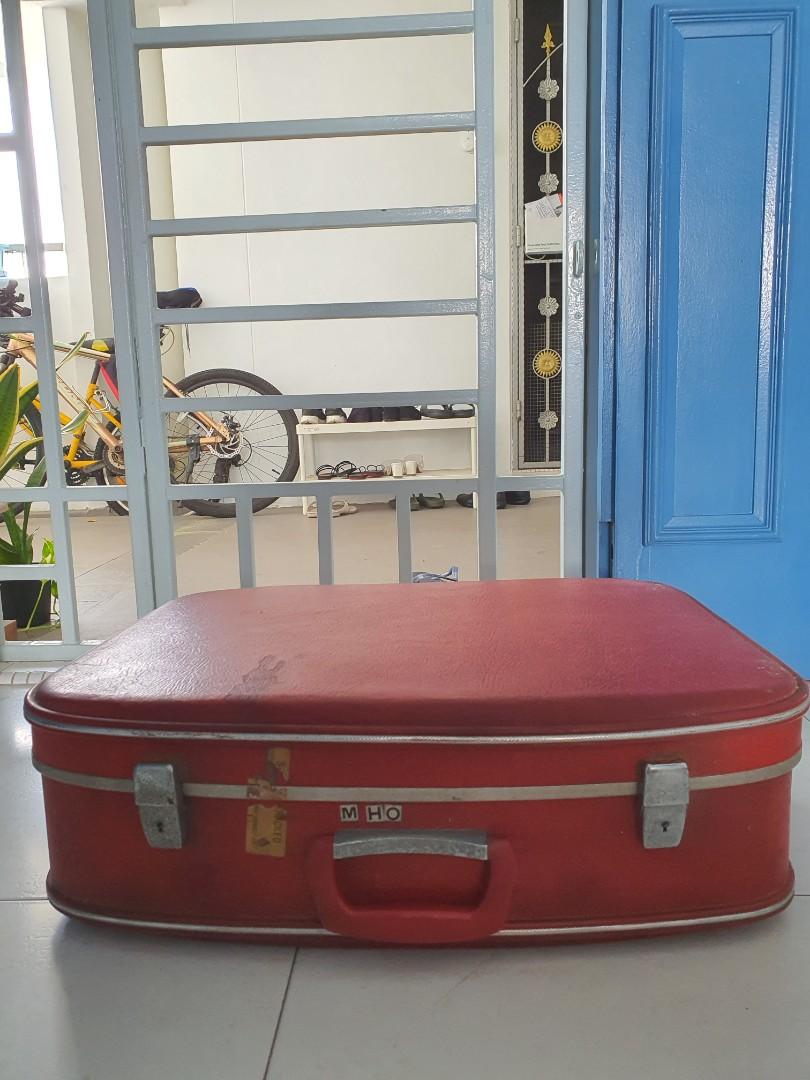 Old School Luggage Bag, Hobbies & Toys, Travel, Luggage on Carousell