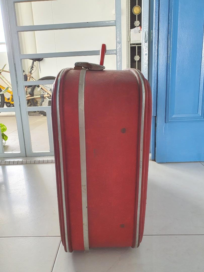 Old School Luggage Bag, Hobbies & Toys, Travel, Luggage on Carousell