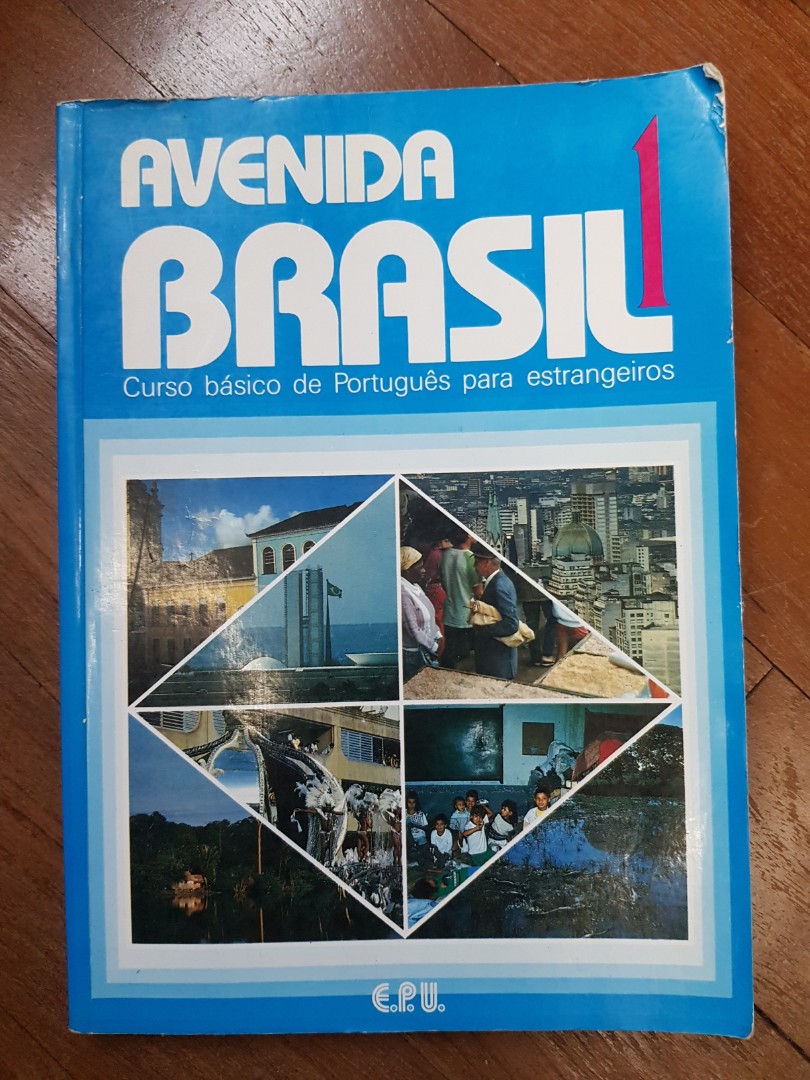 Portuguese textbook, Hobbies & Toys, Books & Magazines, Textbooks on