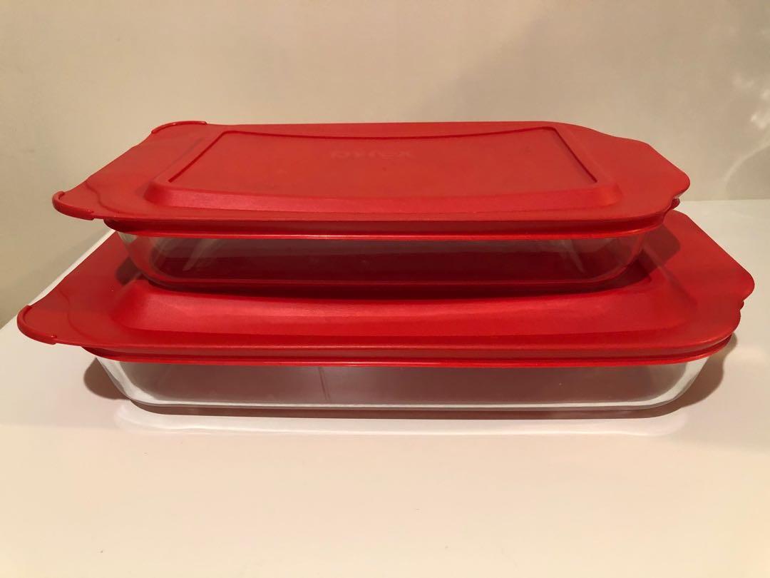 Pyrex Bake and Store Set with Lid, Furniture & Home Living, Kitchenware
