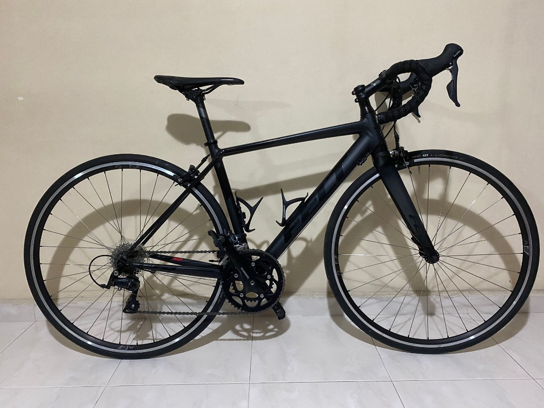 Road Bike FELT 18 FR50 Matt Black