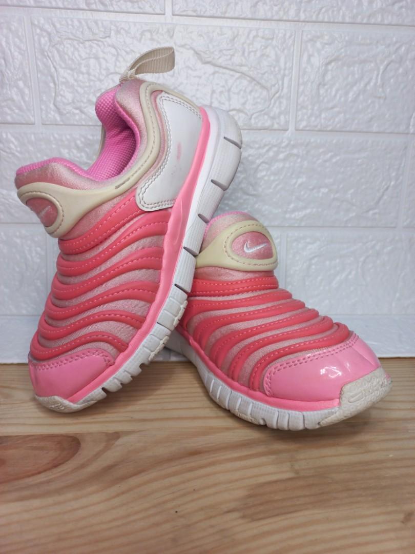 nike dynamo free