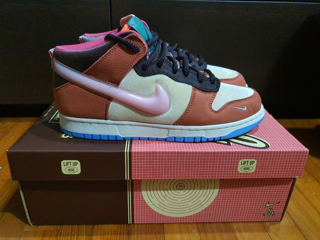 Social Status Chocolate Milk Nike Dunk Mid, Men's Fashion, Footwear