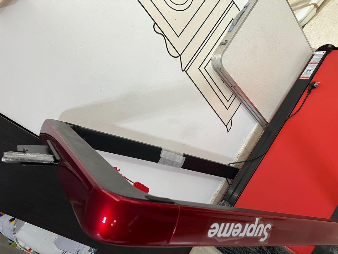 Supreme treadmill clearance