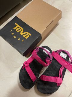 （分類：）位於 。 由 kar.kar. 提交（商品編號 1133454298，圖片 1）。簡介： 。