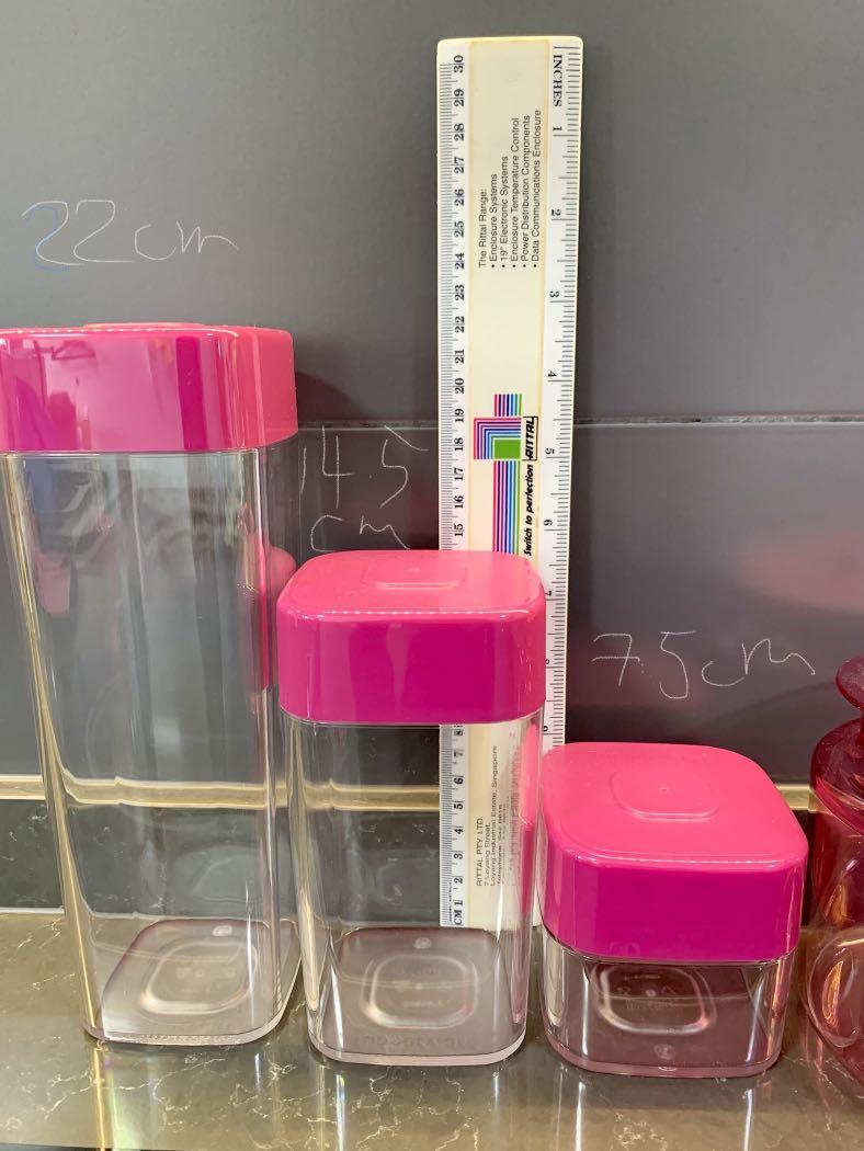 Tupperware AirSealed containers, Furniture & Home Living, Kitchenware