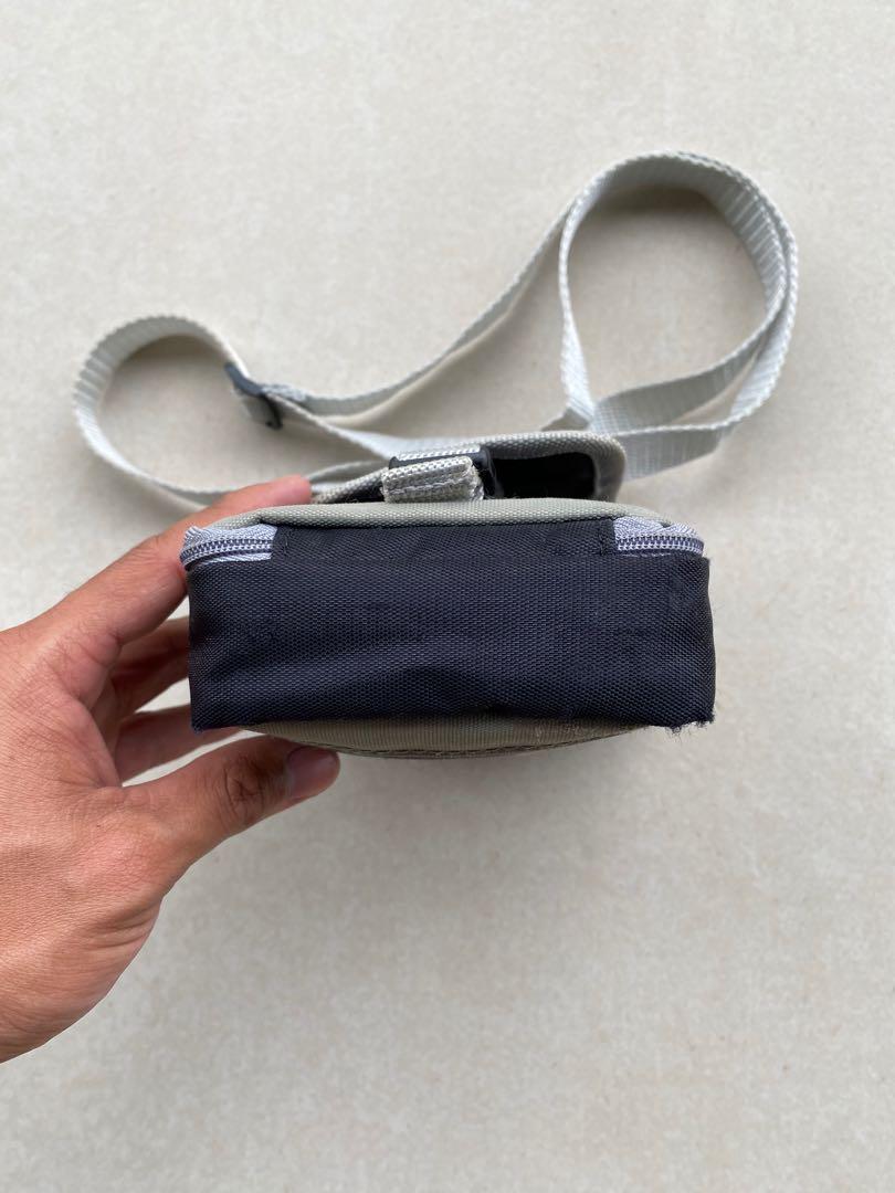 Vintage Dragon ball z Sling Bag, Men's Fashion, Bags, Sling Bags on