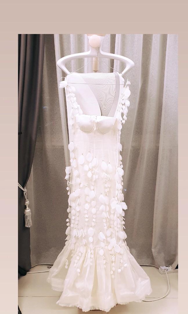 White dress size 0 top