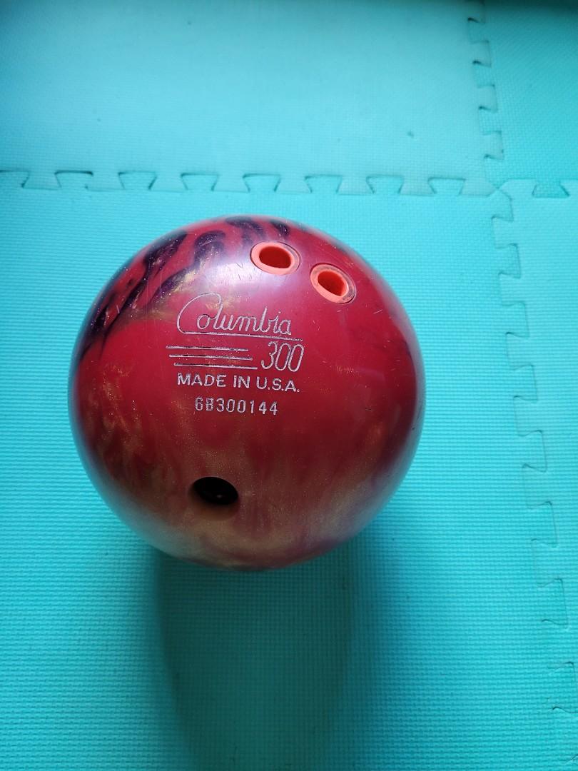10/11/12 LBS used bowling ball, Sports Equipment, Sports & Games
