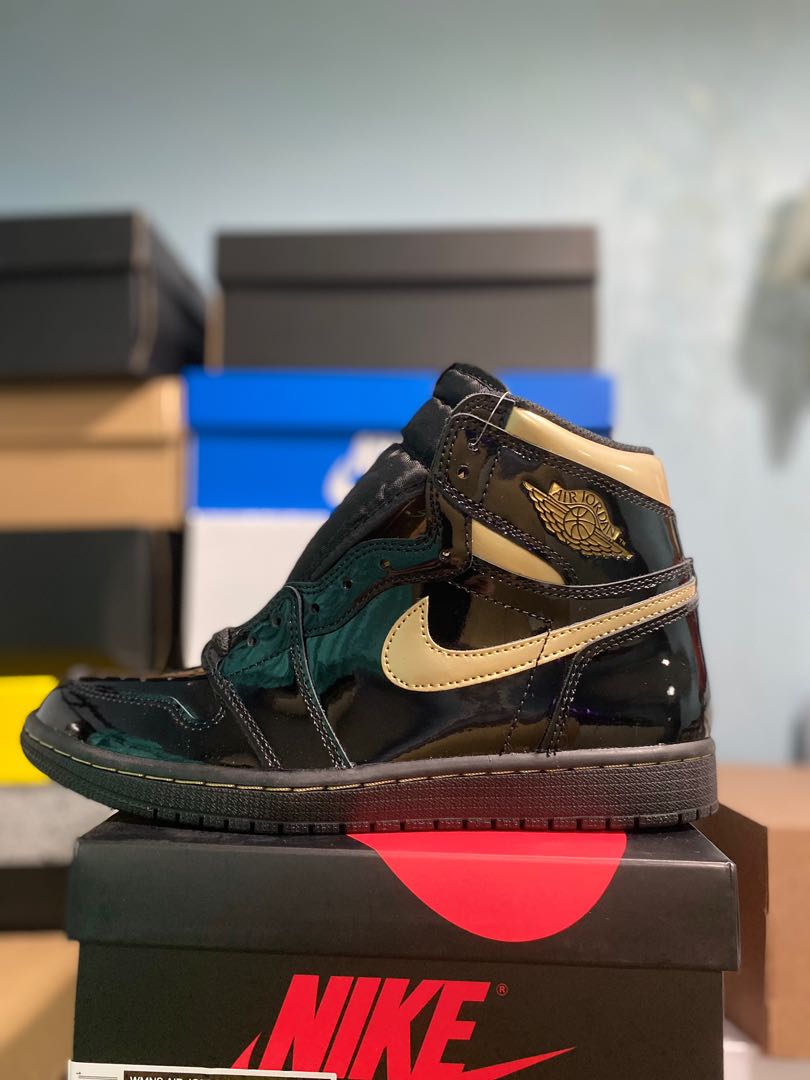 aj1 high black gold