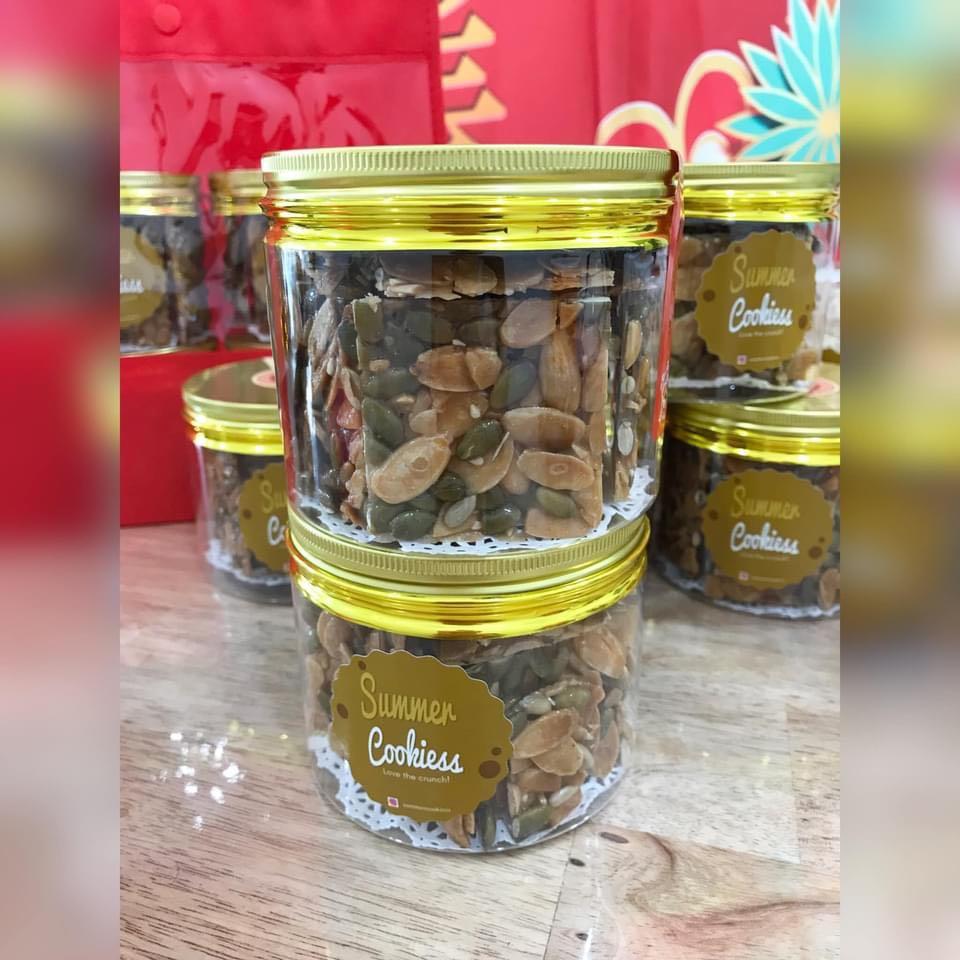 Almond Florentine, Food & Drinks, Homemade Bakes on Carousell