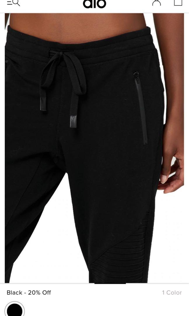 Alo Yoga Urban Moto Sweatpants Pristine XS, Women's Fashion, Activewear on  Carousell