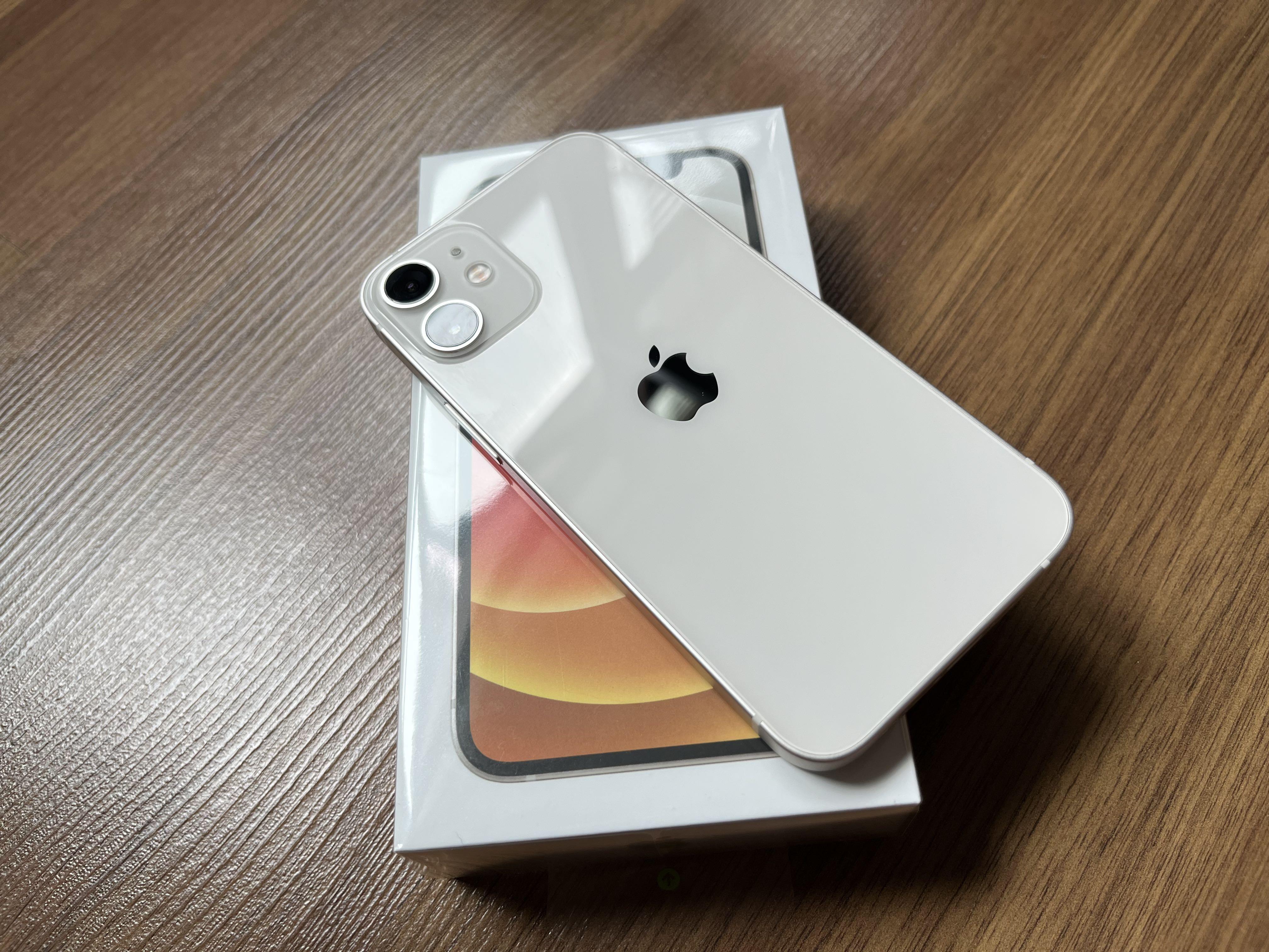 安い超特価 Apple - iphone 12mini 64gb ホワイトの通販 by Upcycled ...
