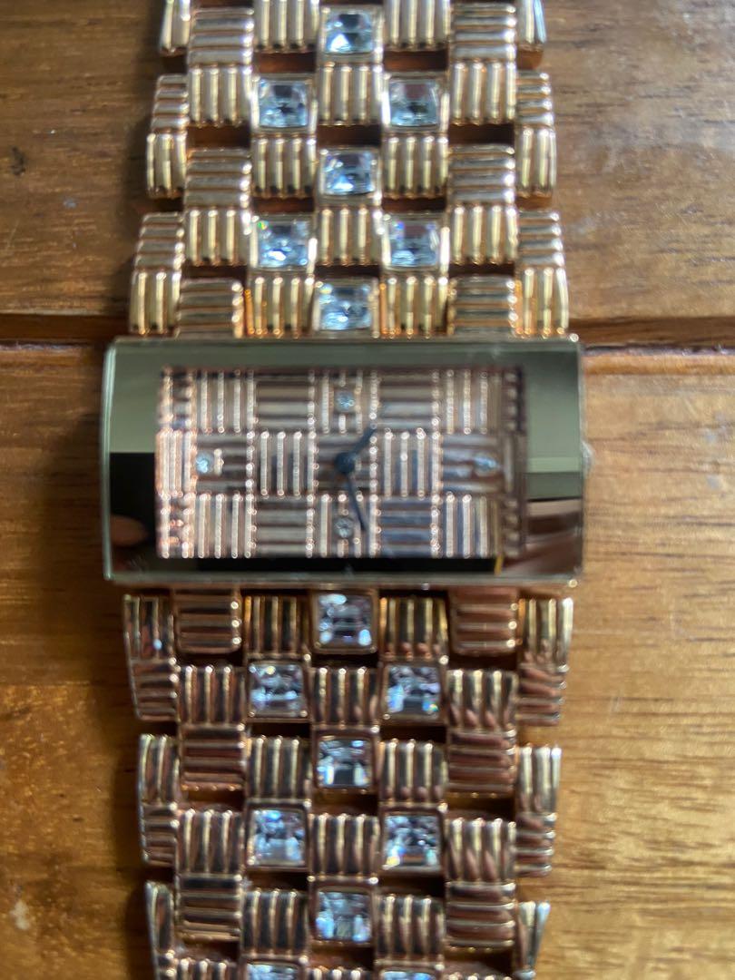 Marreo valentino swiss new arrivals quartz price