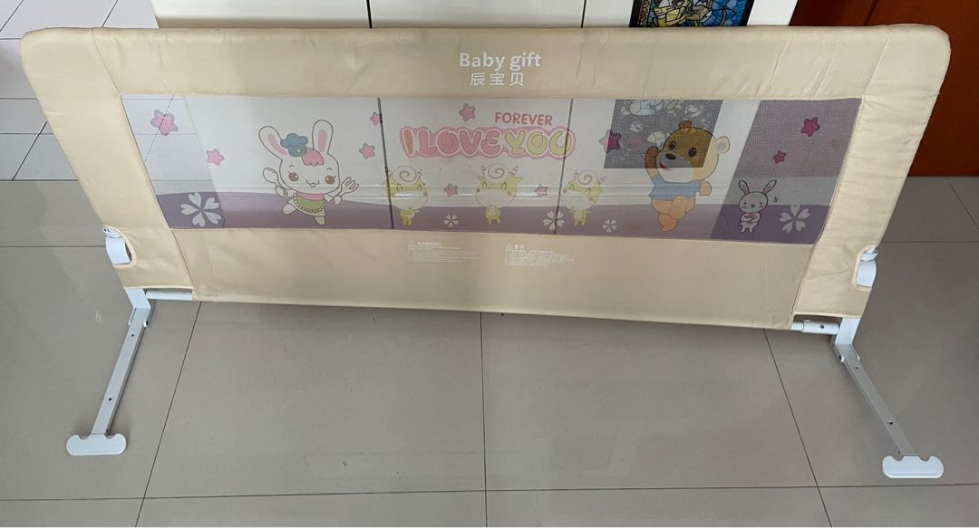 Bed Guard to prevent Baby roll off bed + baby chair, Babies & Kids