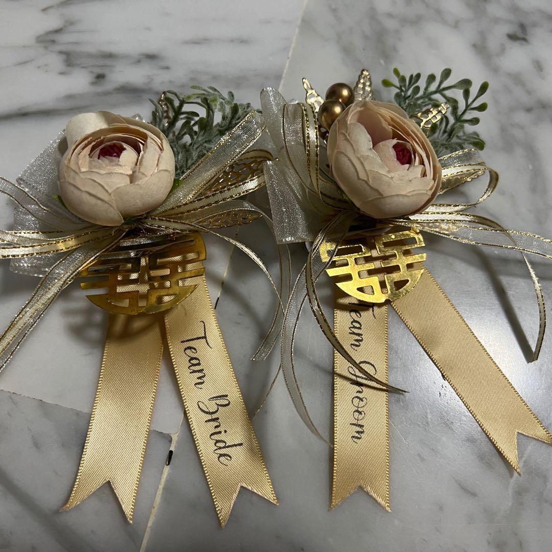 Wedding Bridesmaid groomsmen family floral brooch Furniture