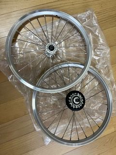 （分類：）位於 。 由 ccyeungcc 提交（商品編號 1133590291，圖片 1）。簡介： 。