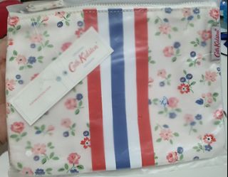 (Category: ) located in . Submitted by simplysimplejoy25 (Listing ID 1133625331, Image 1). Description: .