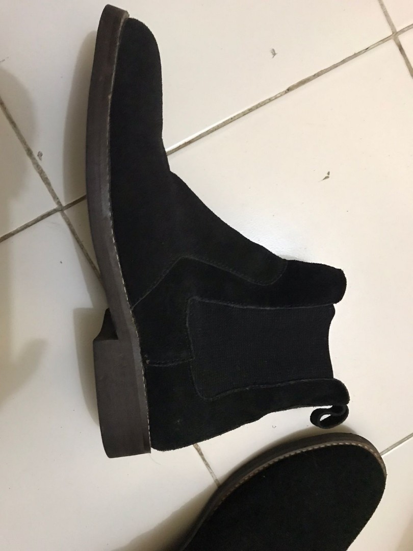Chelsea boots lokal pride merek brygan 42 Hitam bahan suede