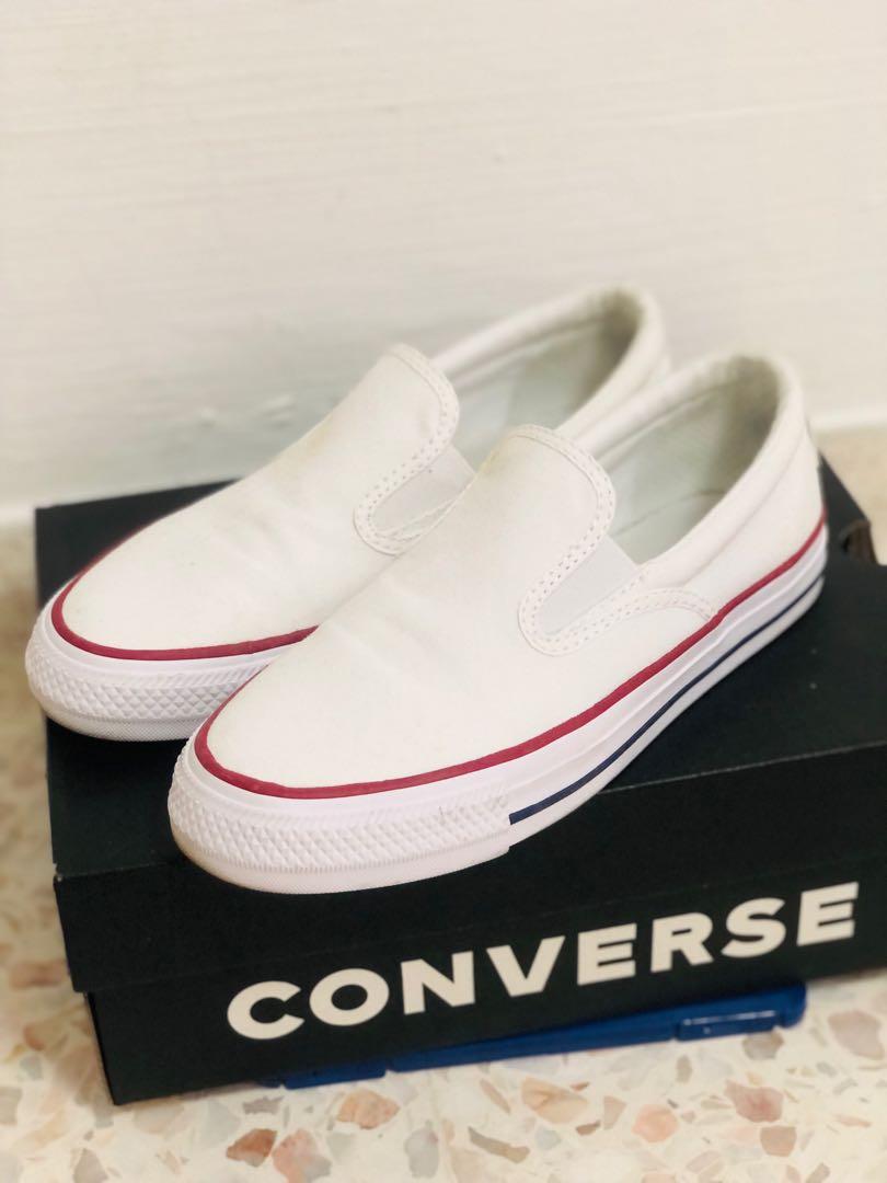 Chuck taylor deals slip on white