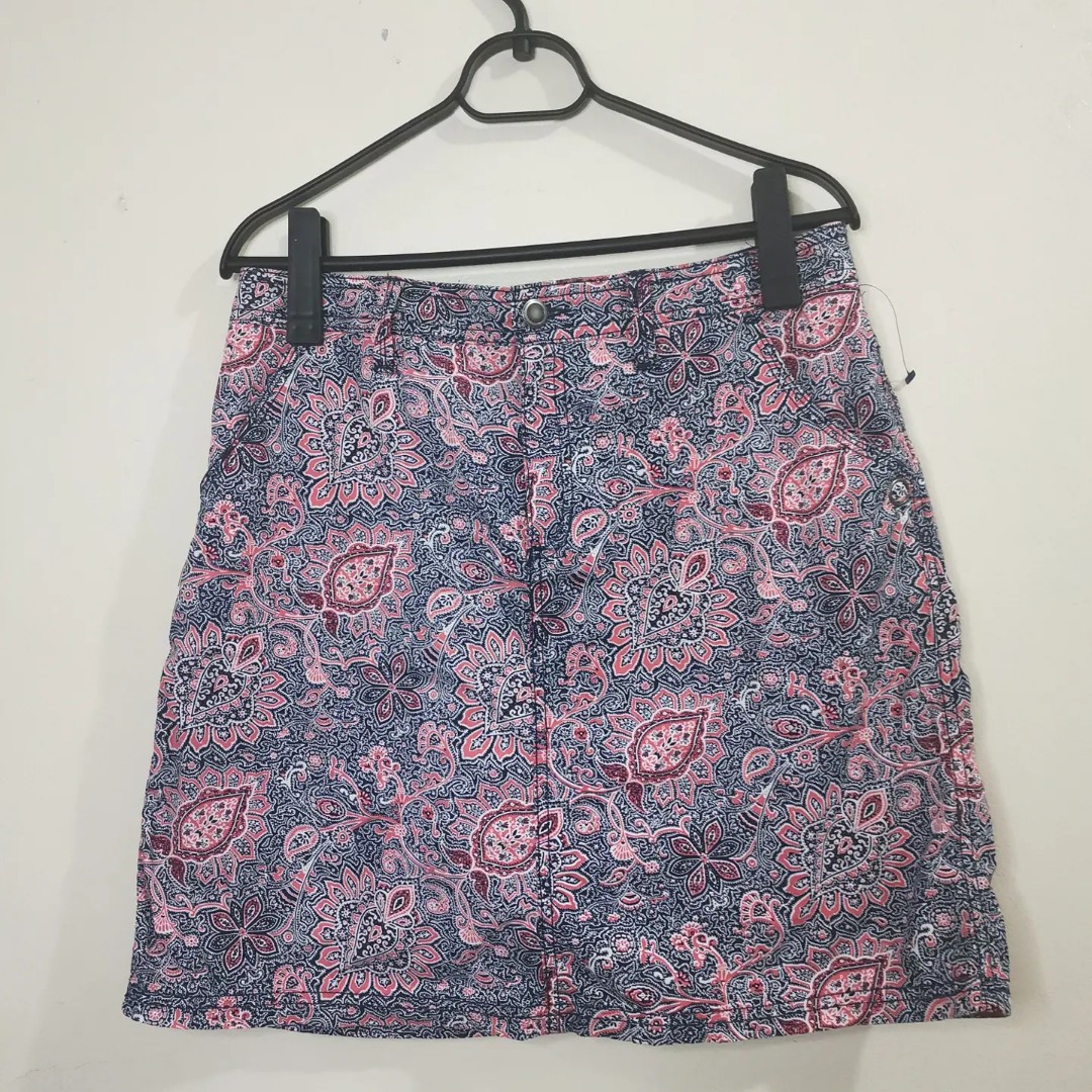 Croft \u0026 Barrow Paisley skirt skort with 