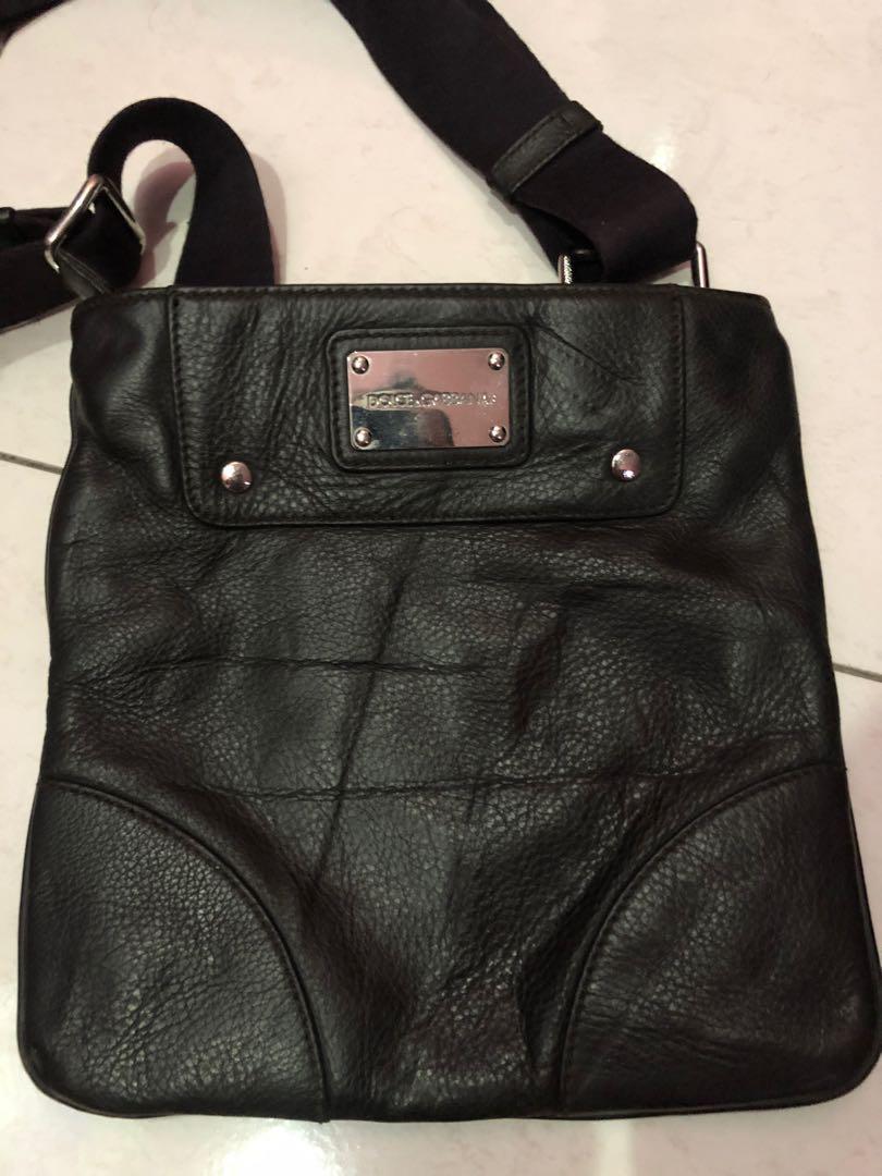 Dolce & gabbana sling bag sales