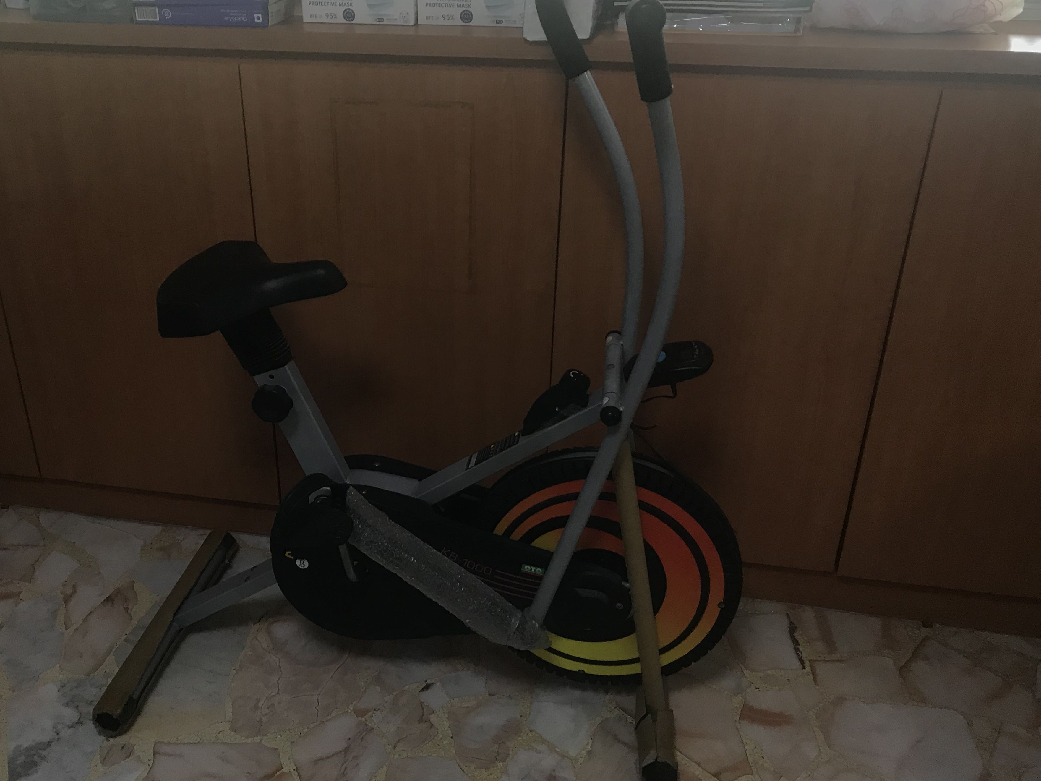 Kinetic exercise bike top