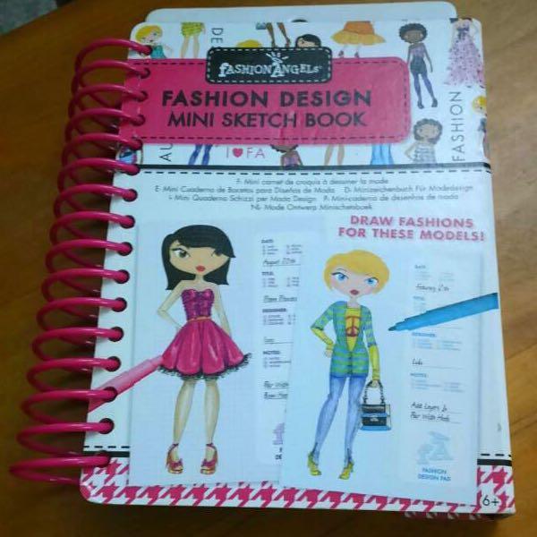 Fashion Design Mini Sketch Book by Fashion Angels